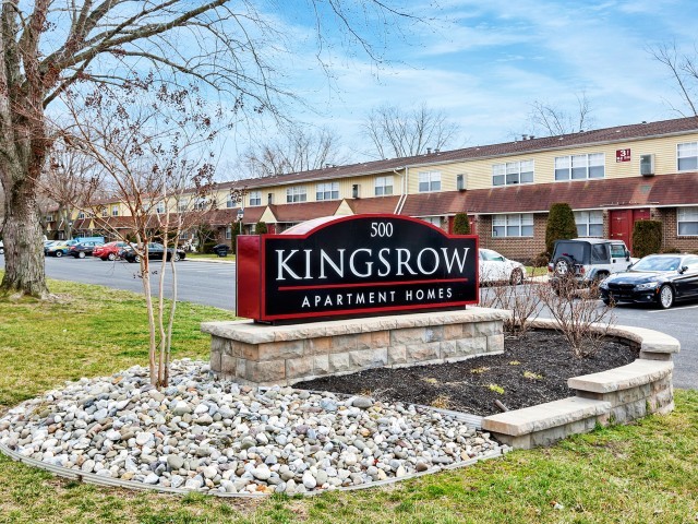 kingsrow-apartment-homes-lindenwold-nj-building-photo